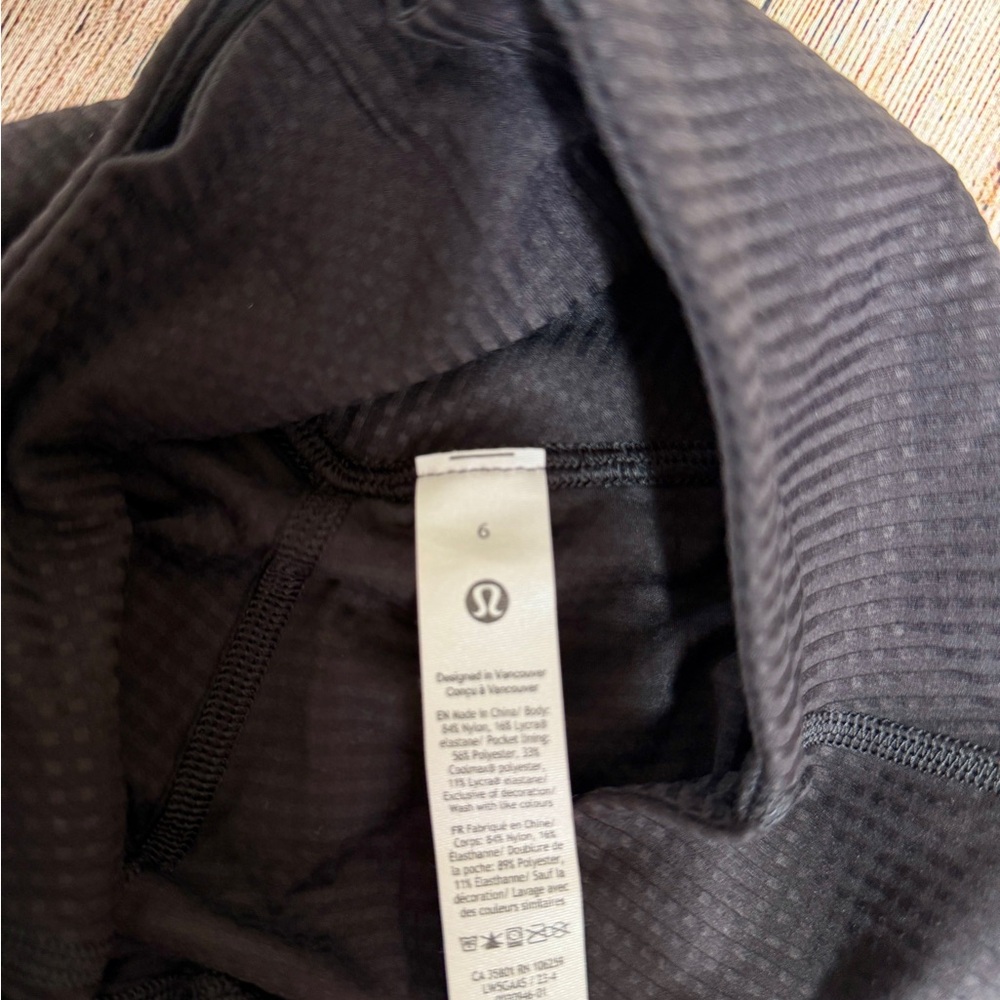 LULULEMON 3 piece Bundle! Women's Medium - 2 leggings/1 tank - Picture 9 of 16